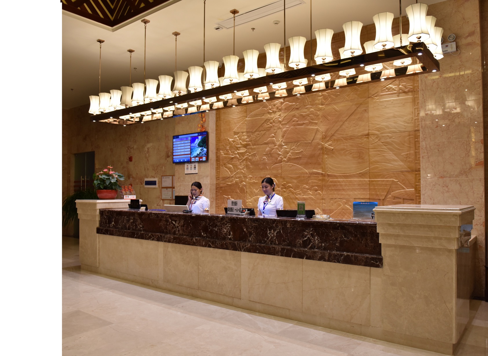 Vienna Hotel (Danzhou Baimajing Store)