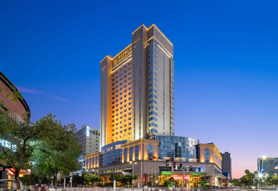 New Joyful Hotel