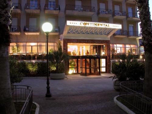 Hotel Continental Sorrento image 1