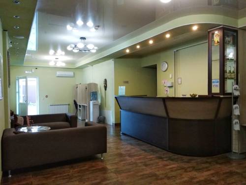 Camelot Hotel photo 2