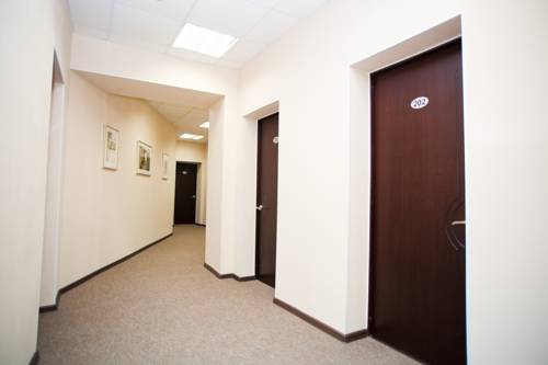 Camelot Hotel photo 1
