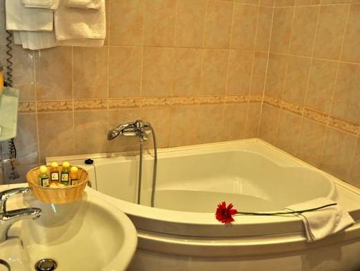 Central-Inn photo 2