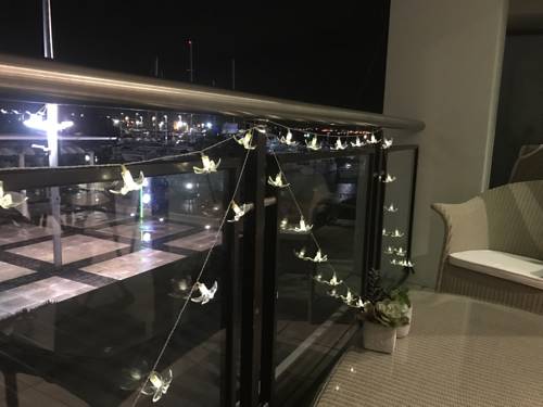 CBD Viaduct Harbour Resort