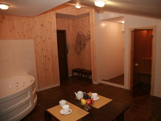 Parade Park Hotel photo 2