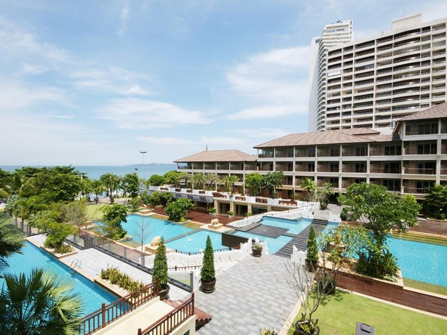 The Heritage Pattaya Beach Resort image 1