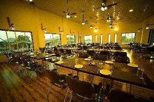 Bar or lounge, The Green Heritage Resort, Nashik