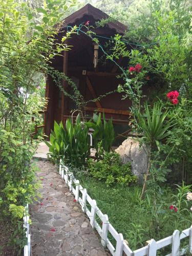Entrance 2, Canario Bungalows, Kemer