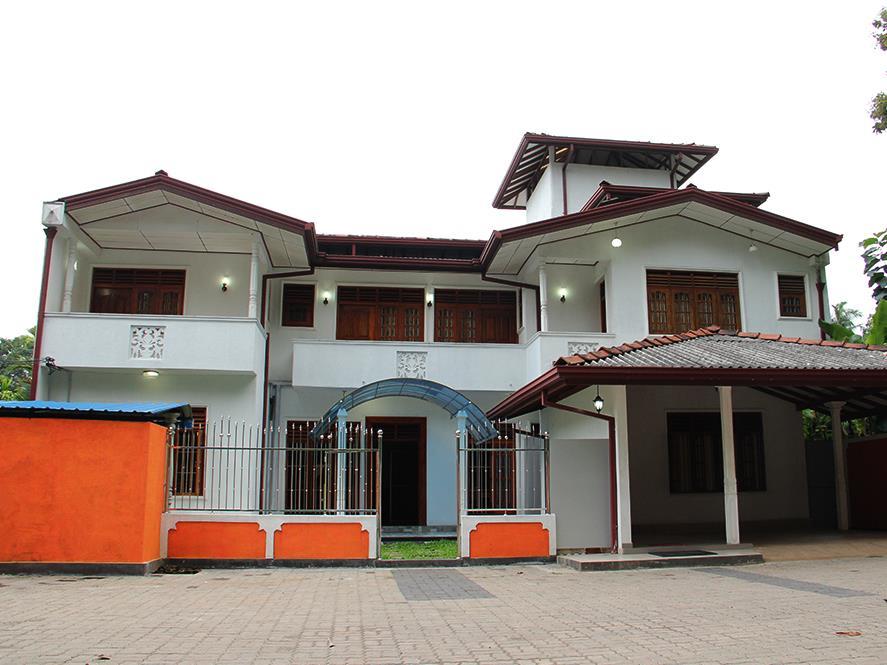 Red Dragon Hotel photo 5