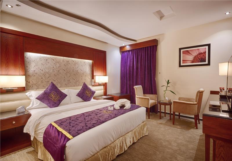 Lavona hotel photo 5