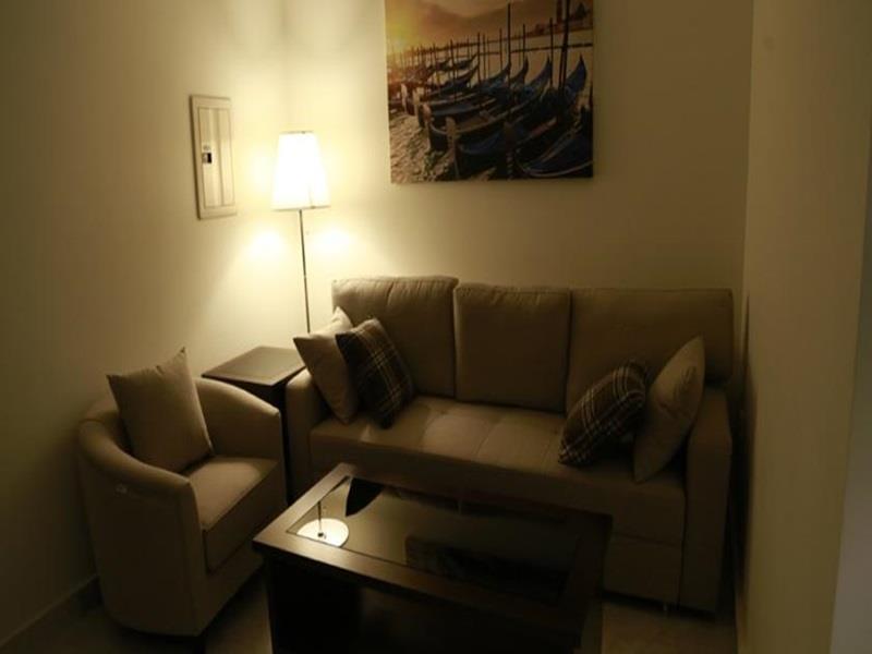Crown Town Hotel Suites photo 2
