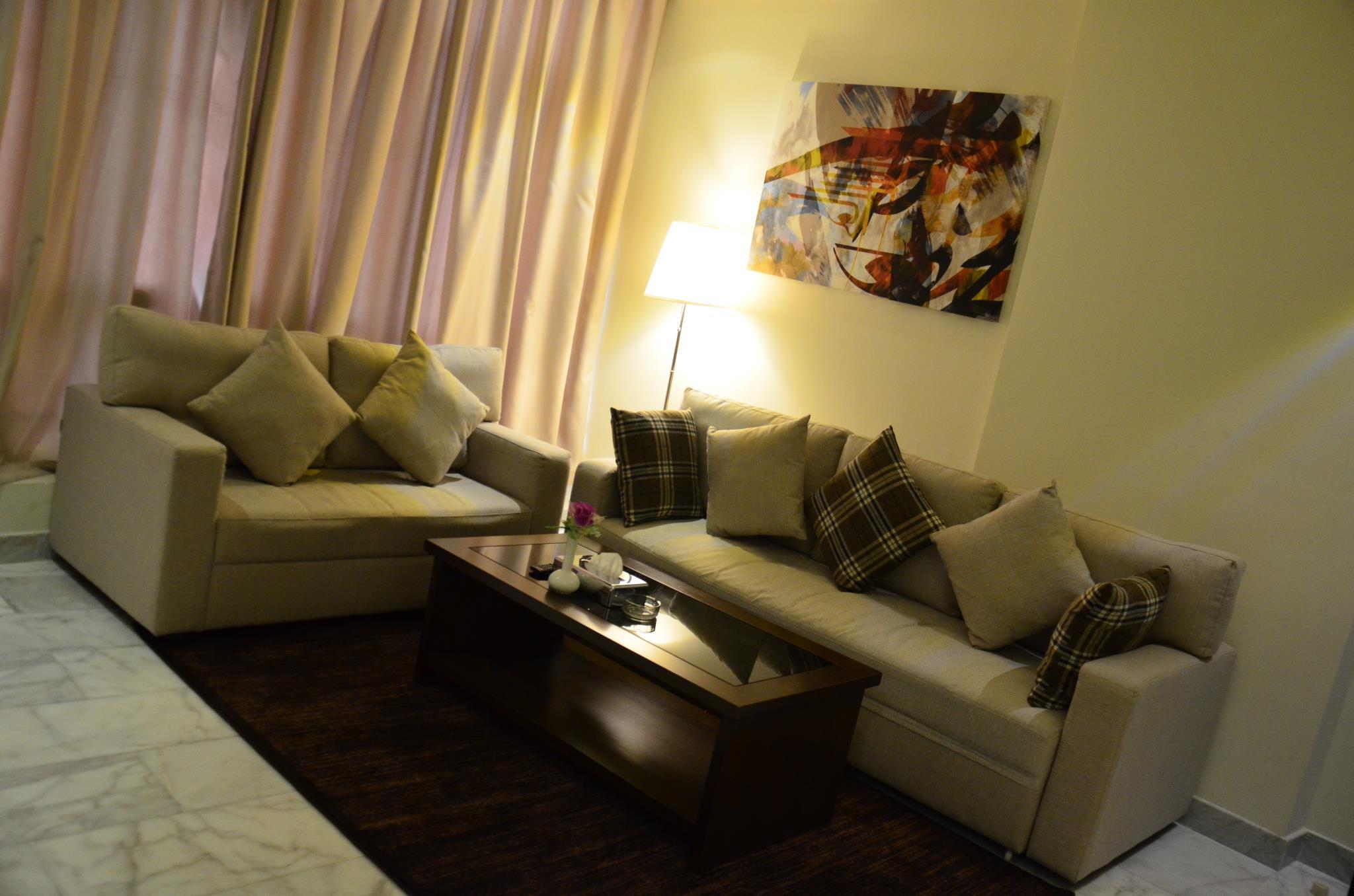 Crown Town Hotel Suites