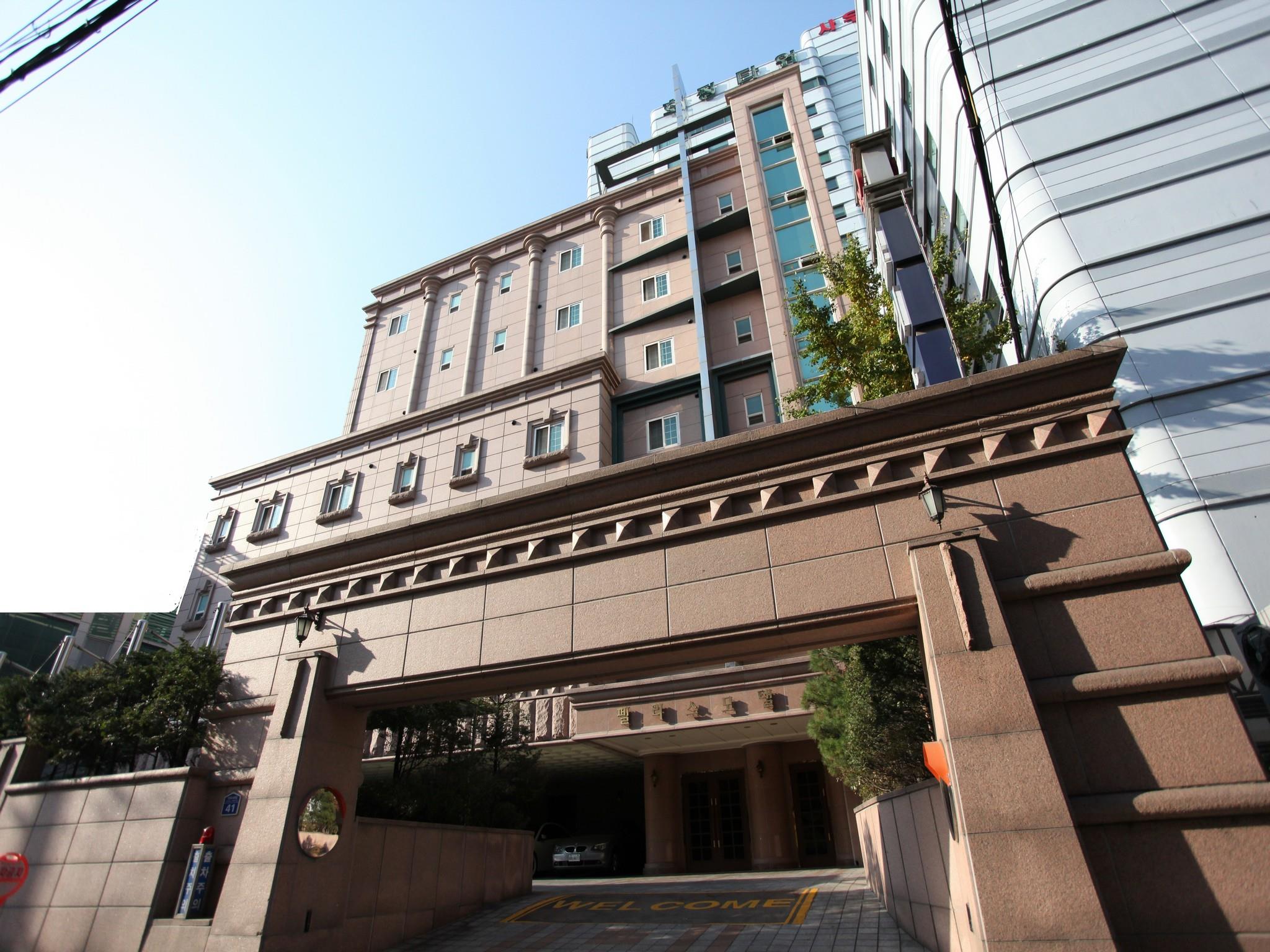 Anyang Palace