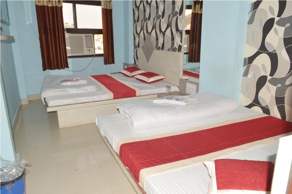 Hotel Sukh Suvidha Inn photo 3