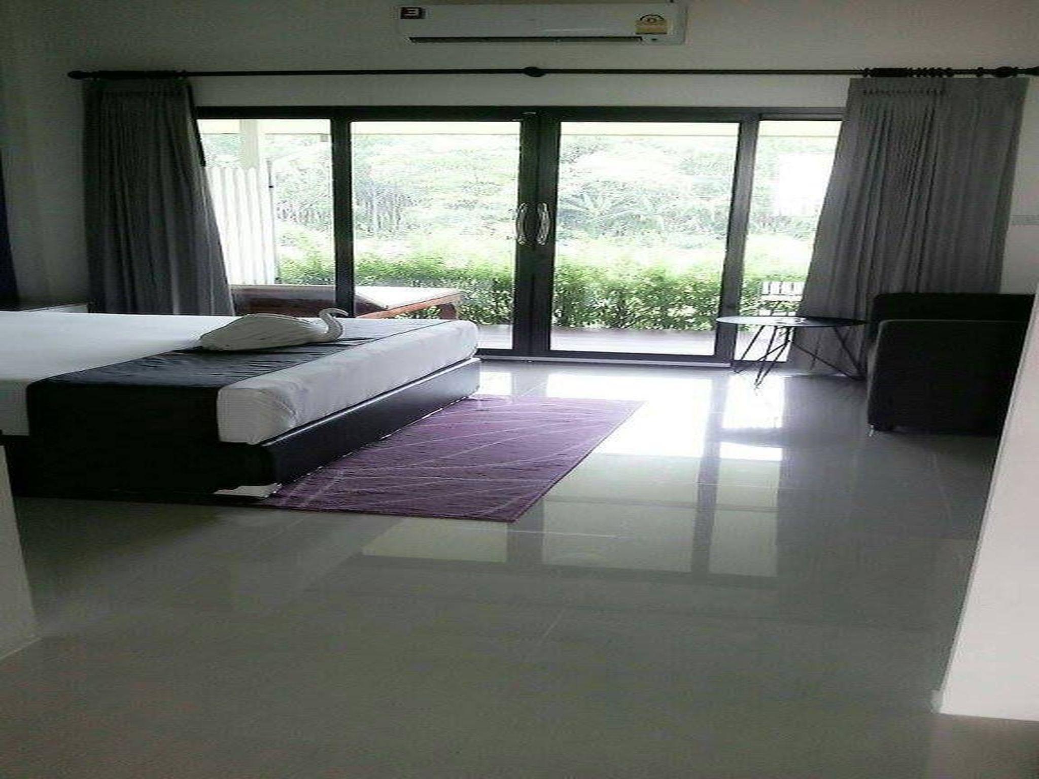 Flower Garden Resort photo 3