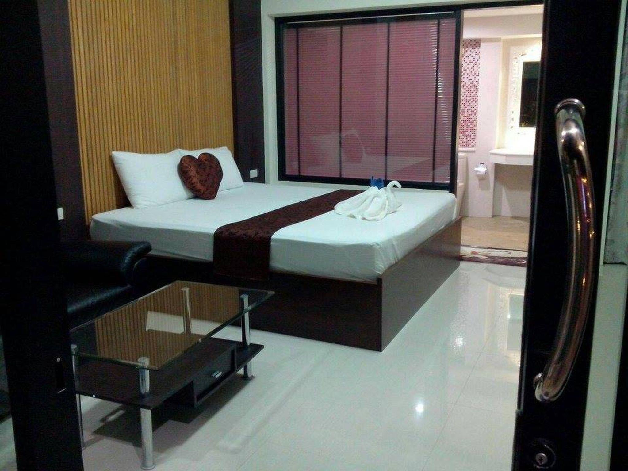 Flower Garden Resort photo 4