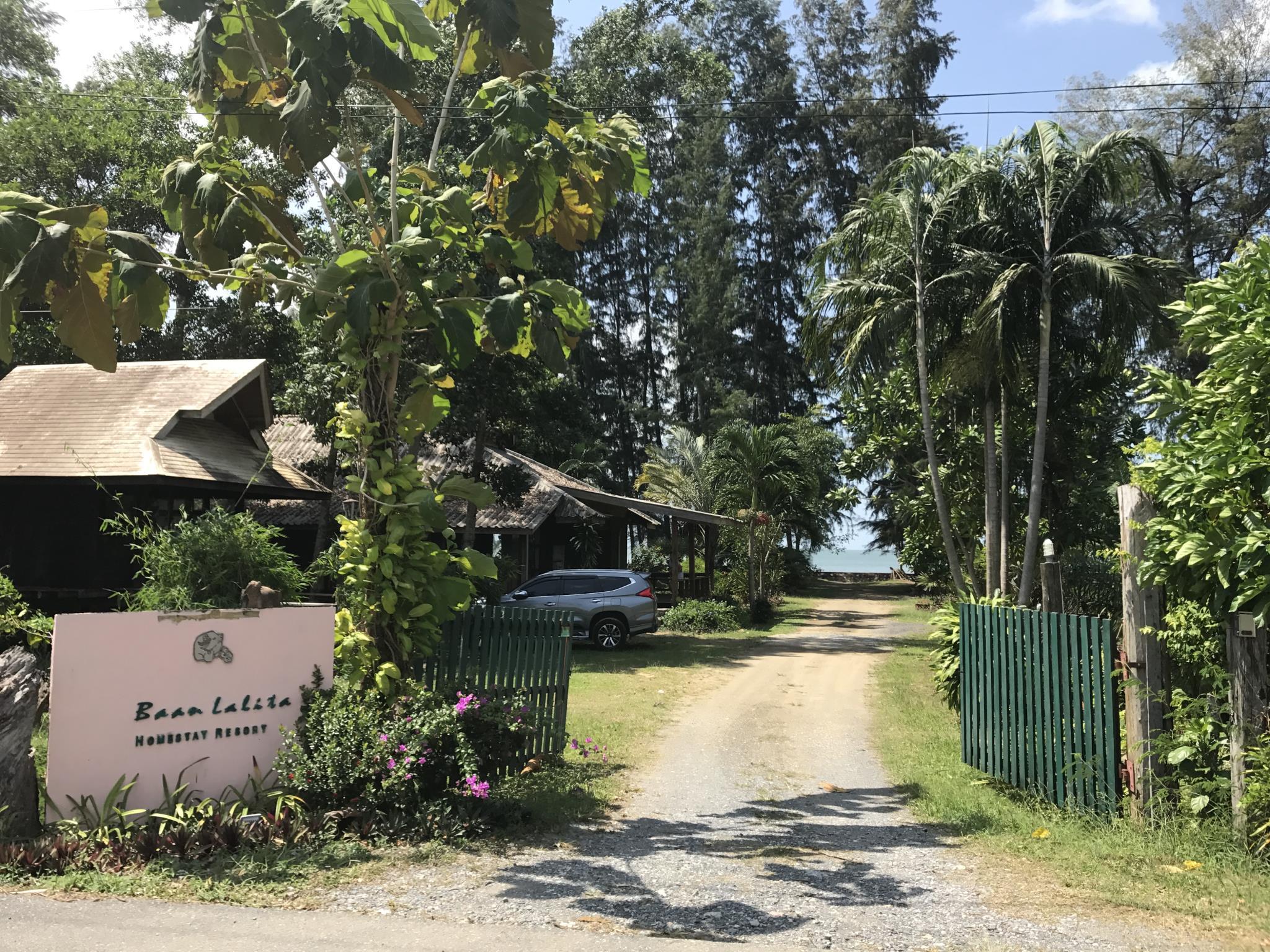 Baan Lalita Resort photo 2