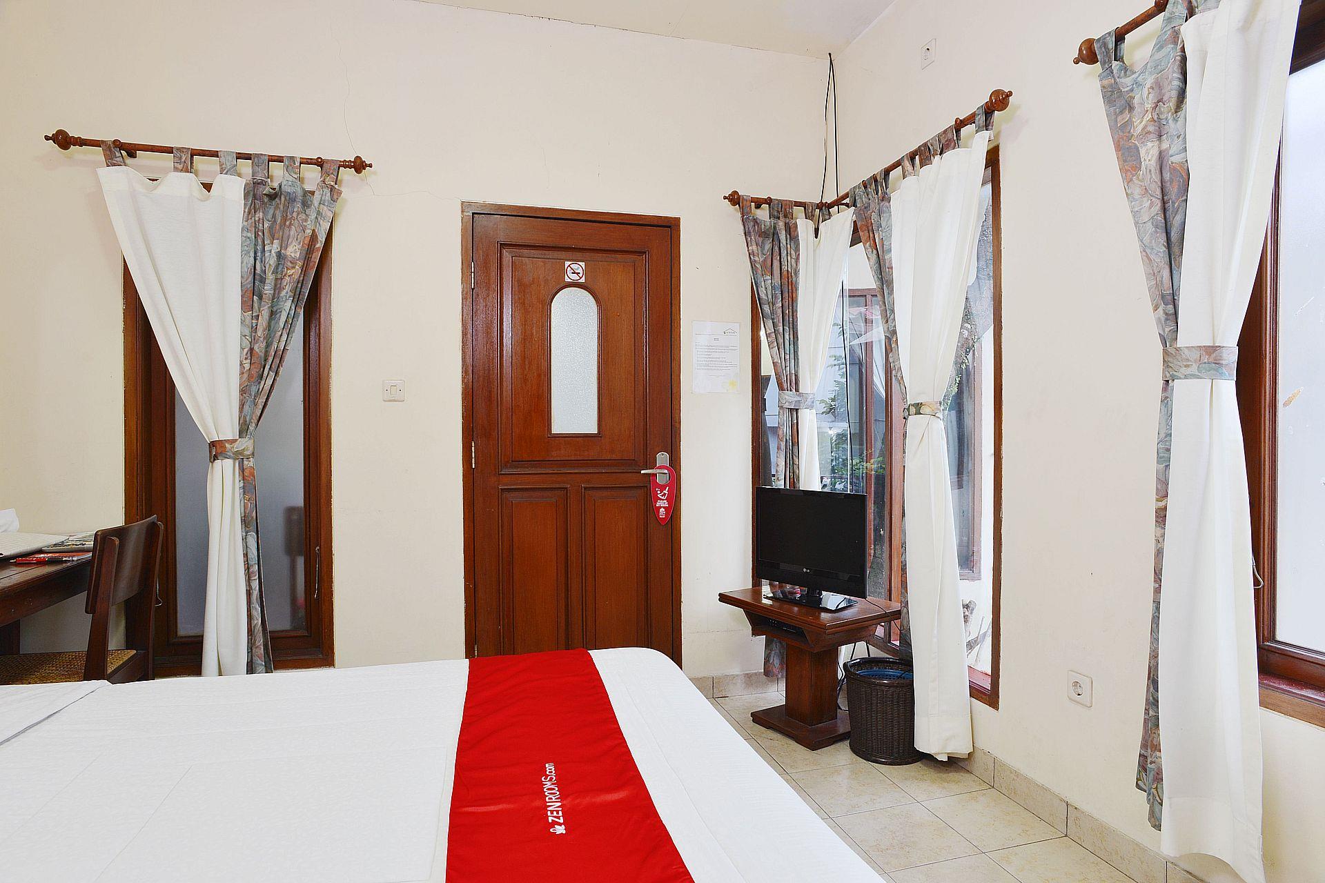 ZEN Rooms Basic Melati Mas Serpong photo 4