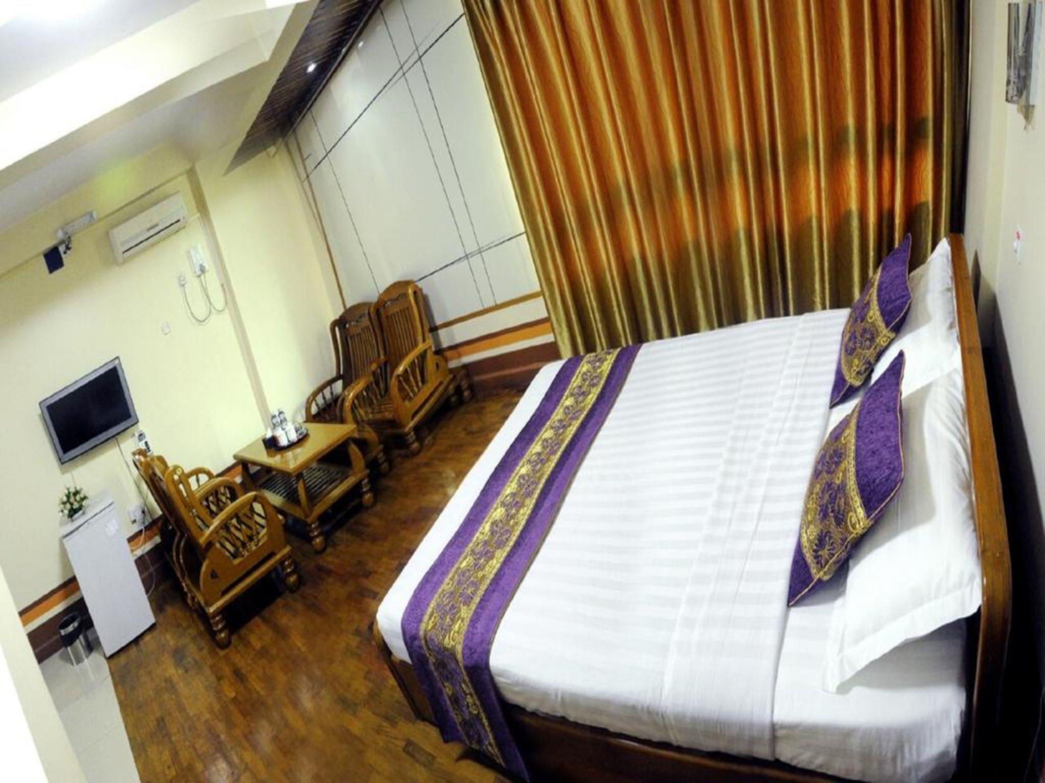 Ya Htike Hotel photo 4