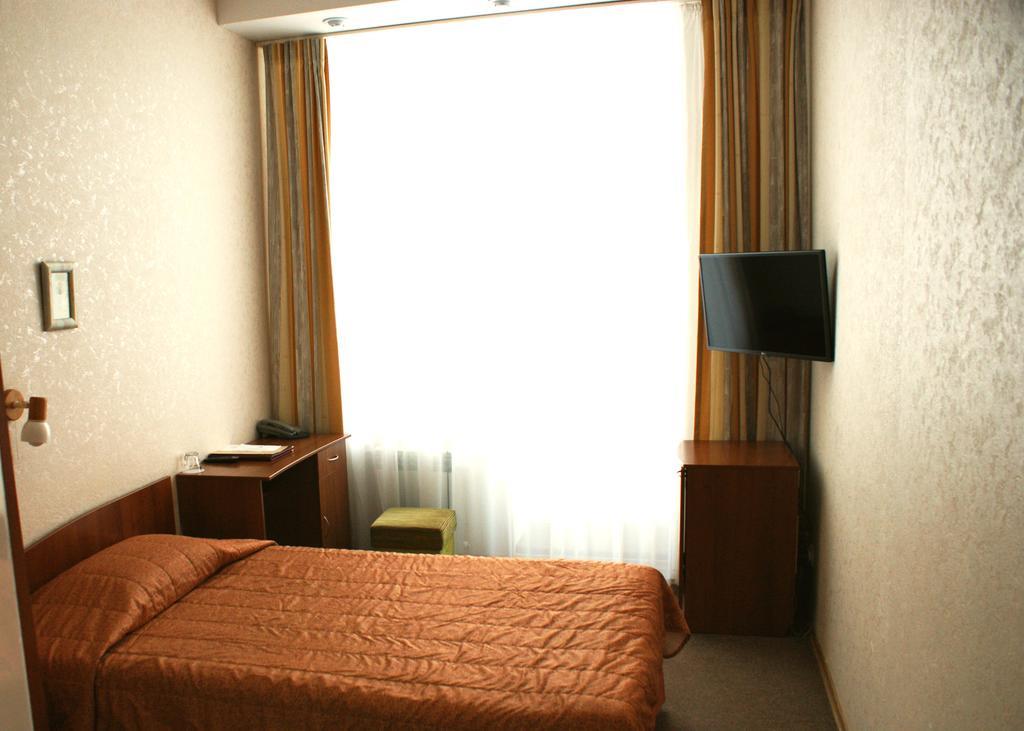 Nikolaevsky Hotel photo 3