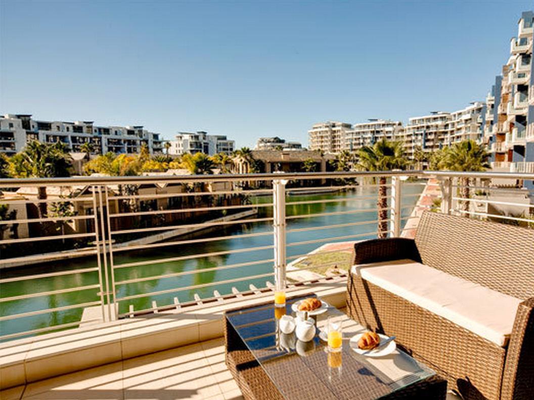 Lawhill Luxury Apartments - V & A Waterfront image 1