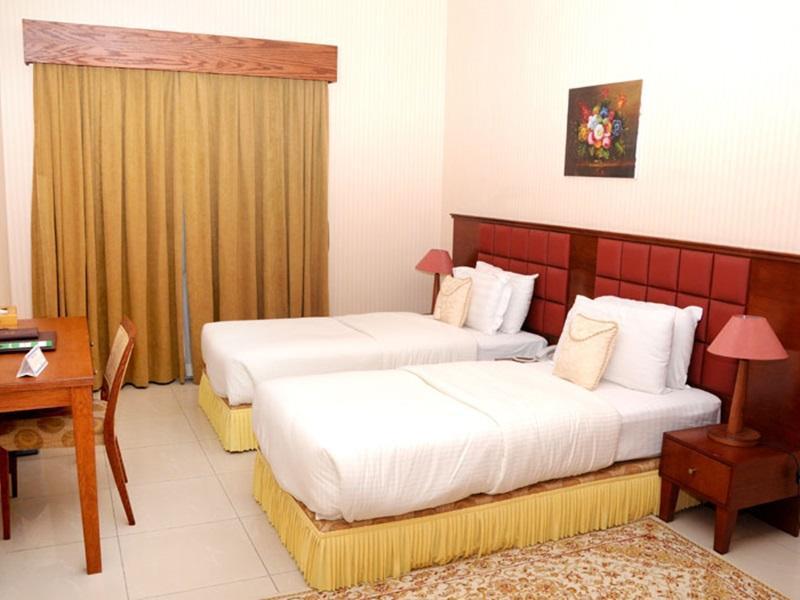 OYO 274 California Suites photo 3