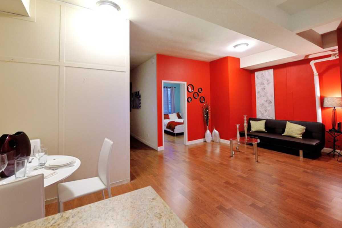 Time Square 3bdrs 1bath Urban 8479