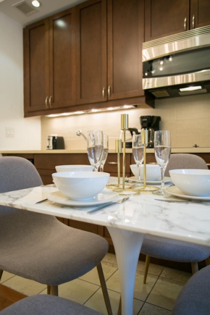 Luxurious 1 beds Time Square 8743