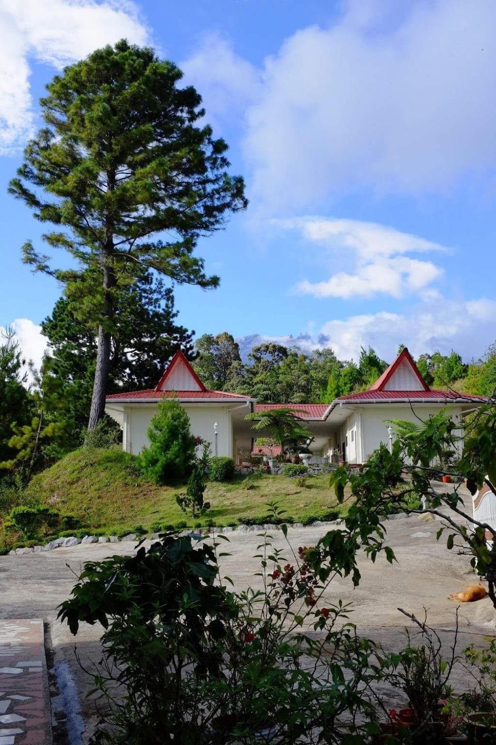 Skyville Zen Resort Kundasang Kinabalu Park Village Malaysia thumbnail