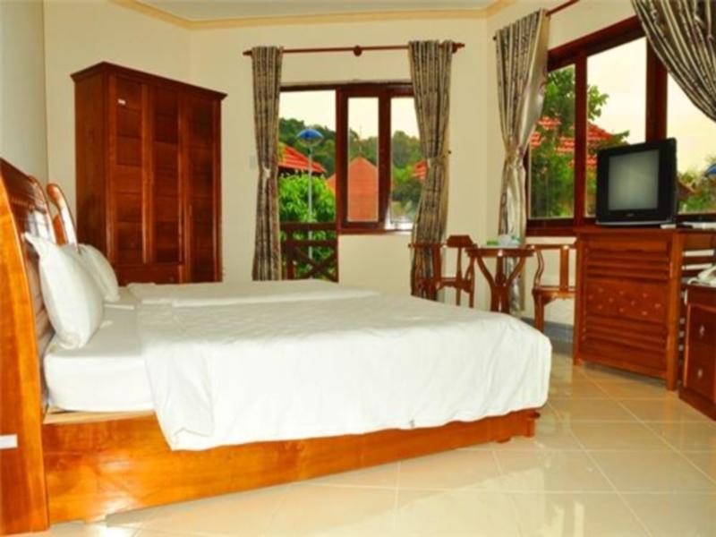 Nui Den Resort photo 2