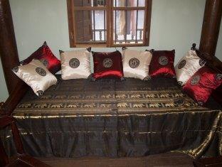 Le Bungalow Hotel photo 4