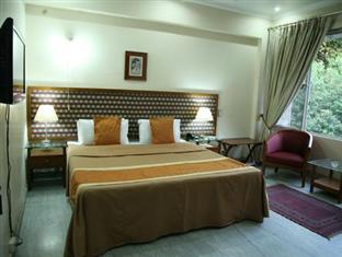 The Royal Residency Hotel photo 3