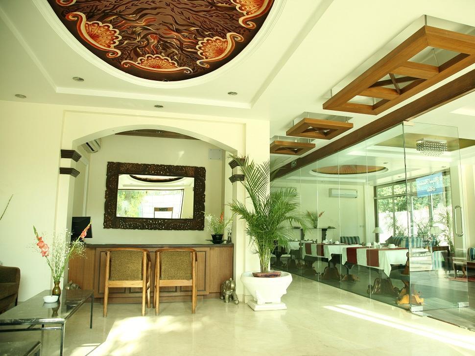 The Royal Residency Hotel photo 5