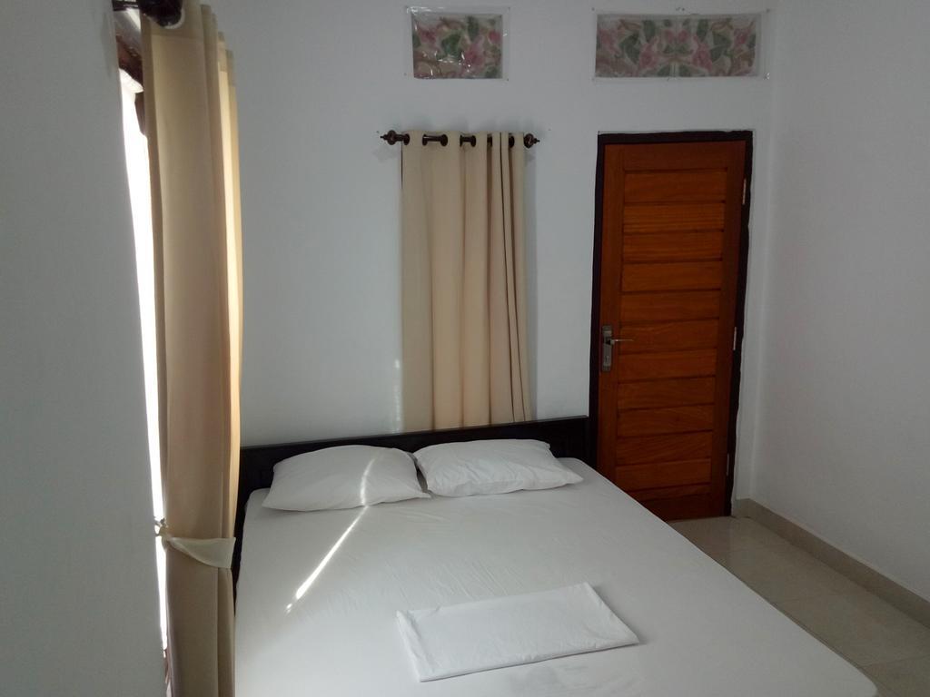 Mahkota Home Stay Full View photo 5
