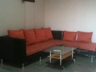 Picnic Bowin Hotel photo 3