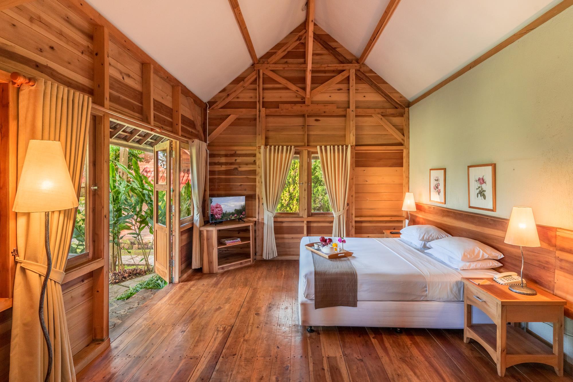 Kebun Mawar Situhapa Hotel photo 3