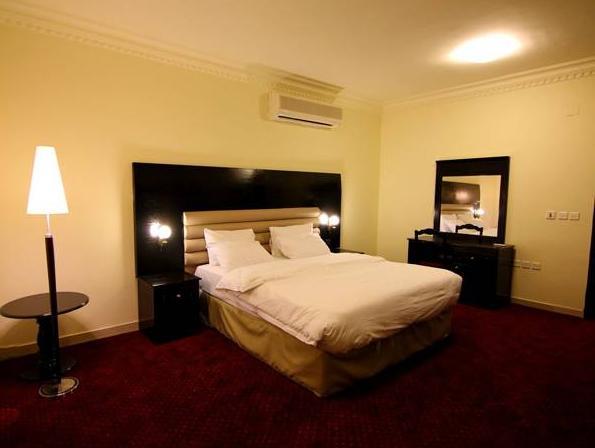 Rawaq Suites 8 - Al Nahdah photo 4