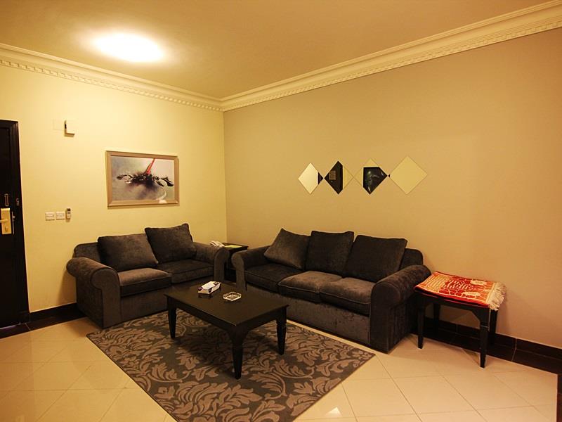 Rawaq Suites 8 - Al Nahdah photo 2