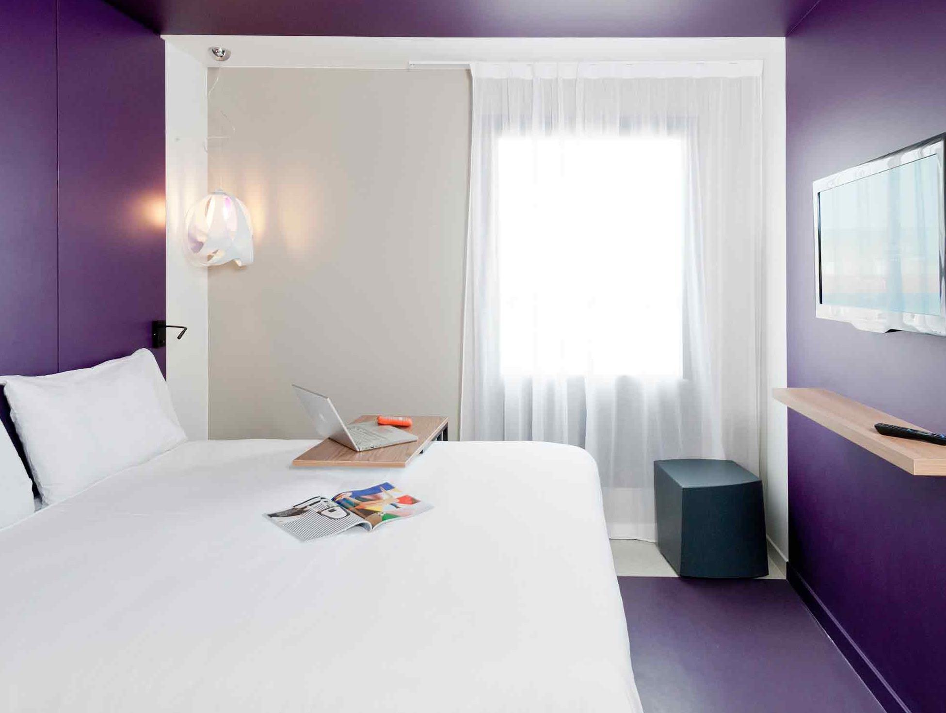 ibis Styles Nimes Gare Centre Gard France thumbnail