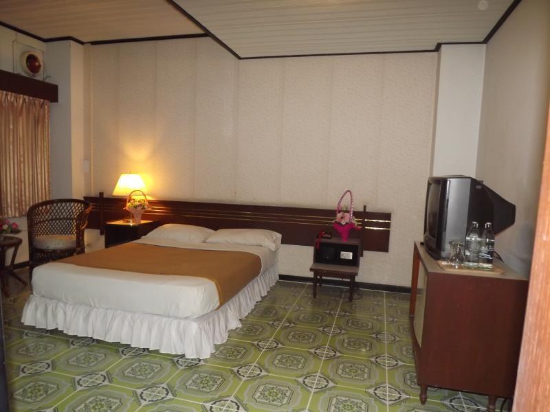 Chomsurang Hotel photo 2