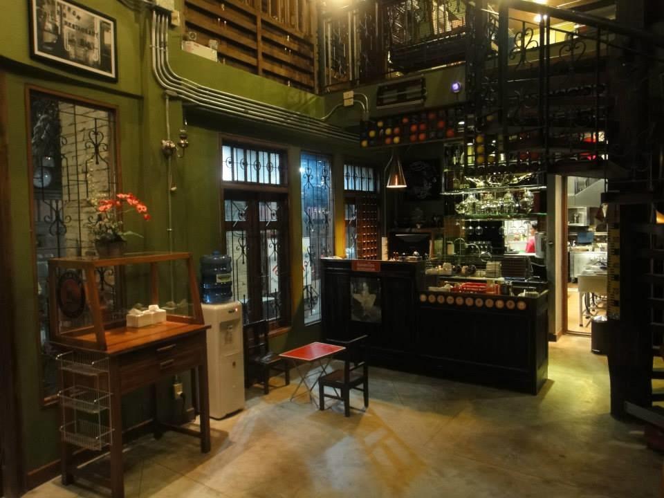 Dee Old Leng Inn photo 3