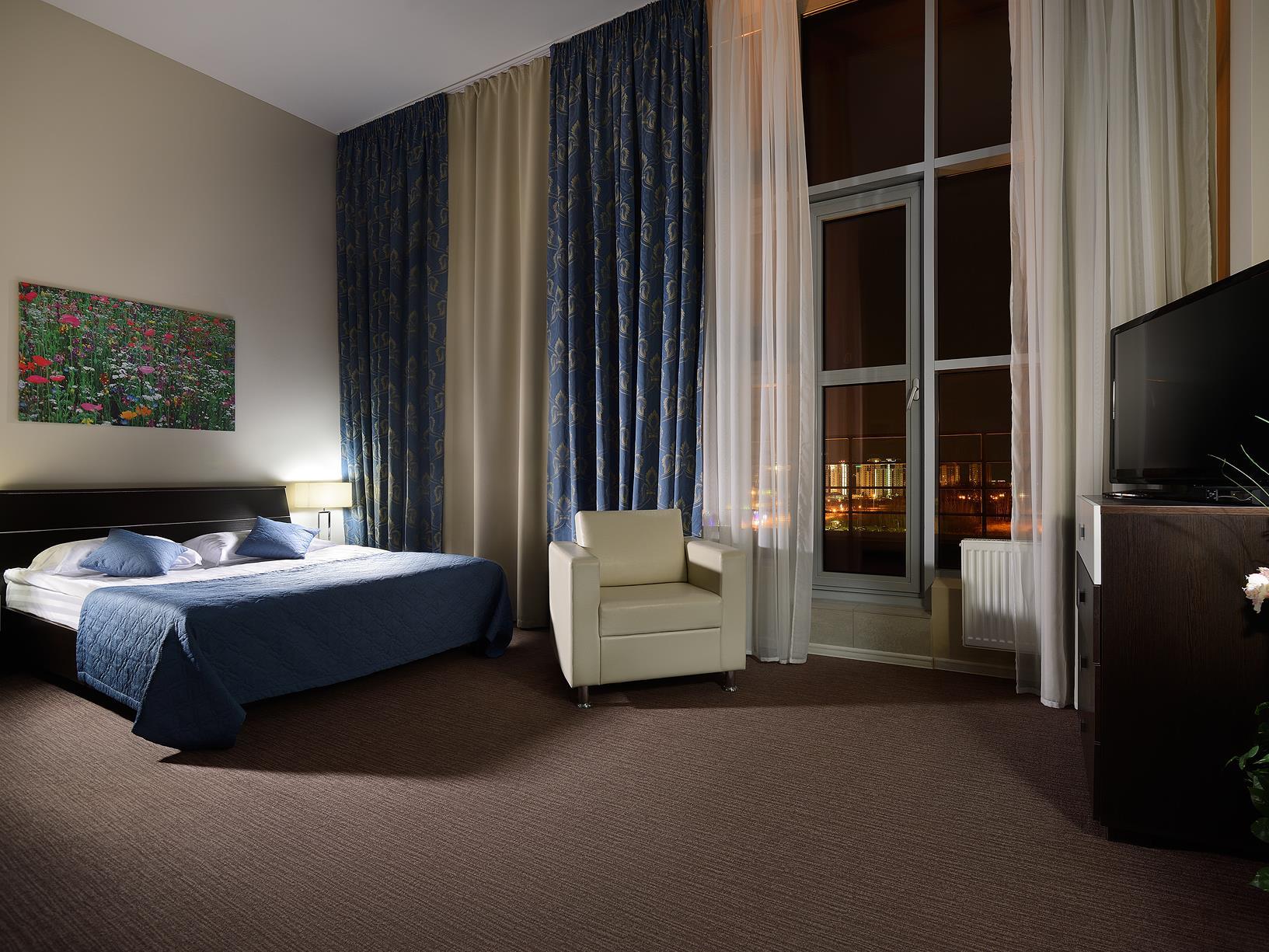 Triumph Hotel photo 4