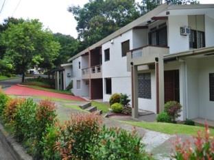 Subic Vacation House and Gallery photo 2