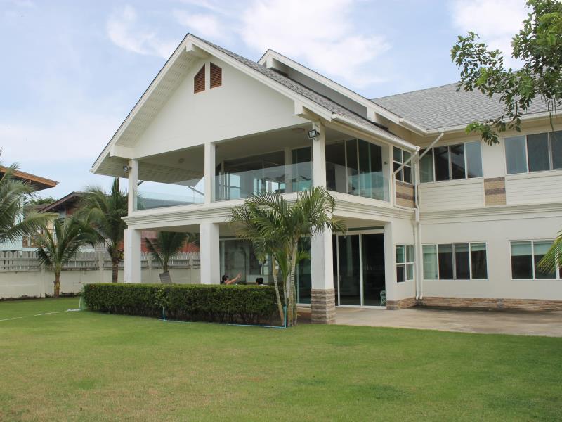 Bangsaen Methaporn Residence photo 5