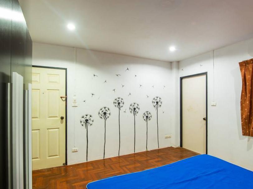 The Sleepless Hotel photo 2