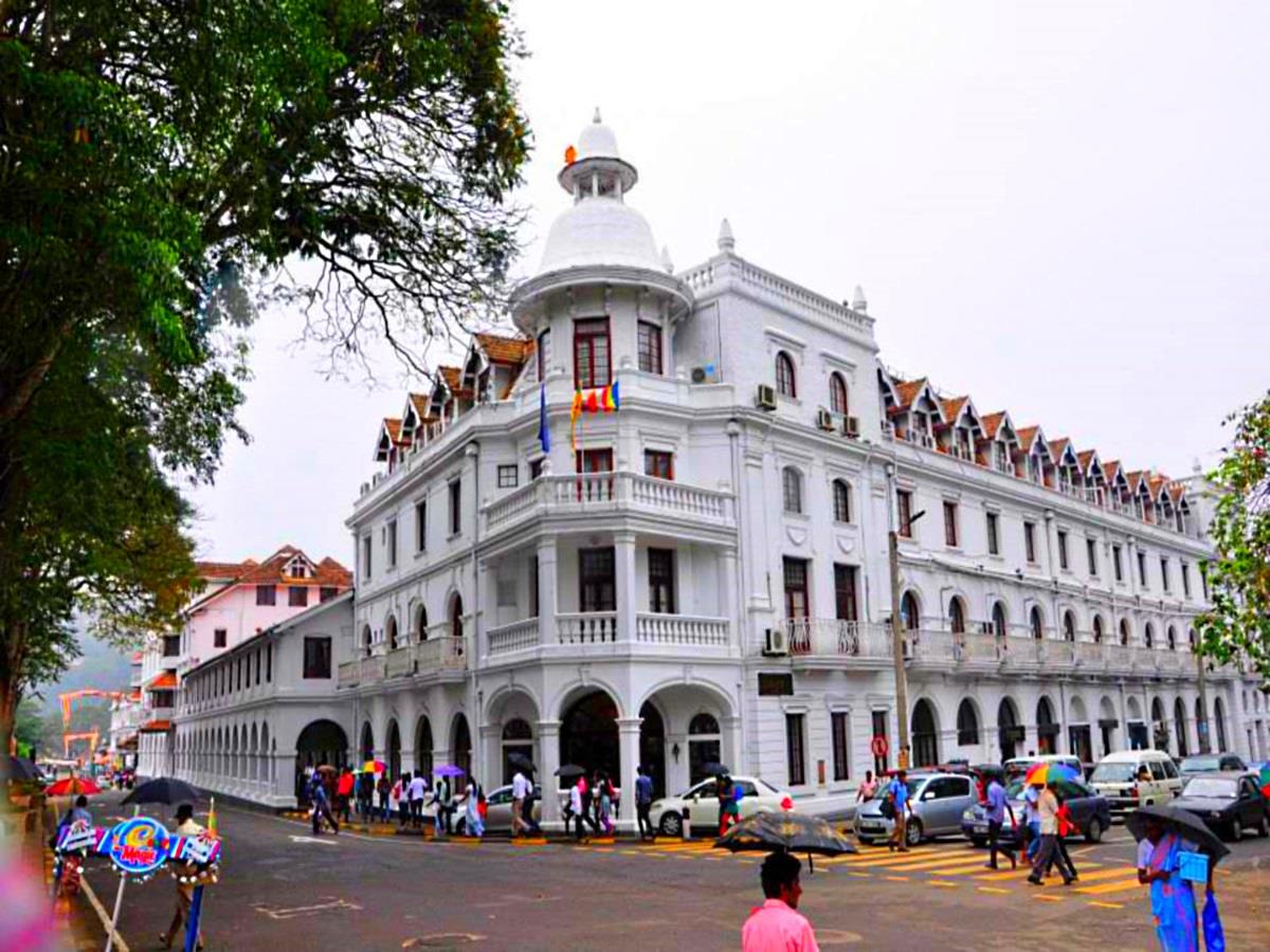 Queen's Hotel Kandy Sri Lanka Sri Lanka thumbnail