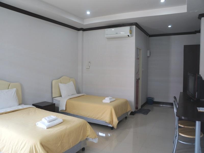 Guest Room, Rutna Resort, Nang Rong
