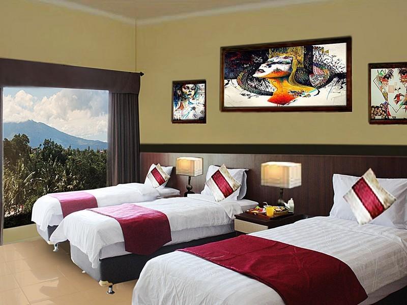 Santa Monica Hotel And Convention photo 3