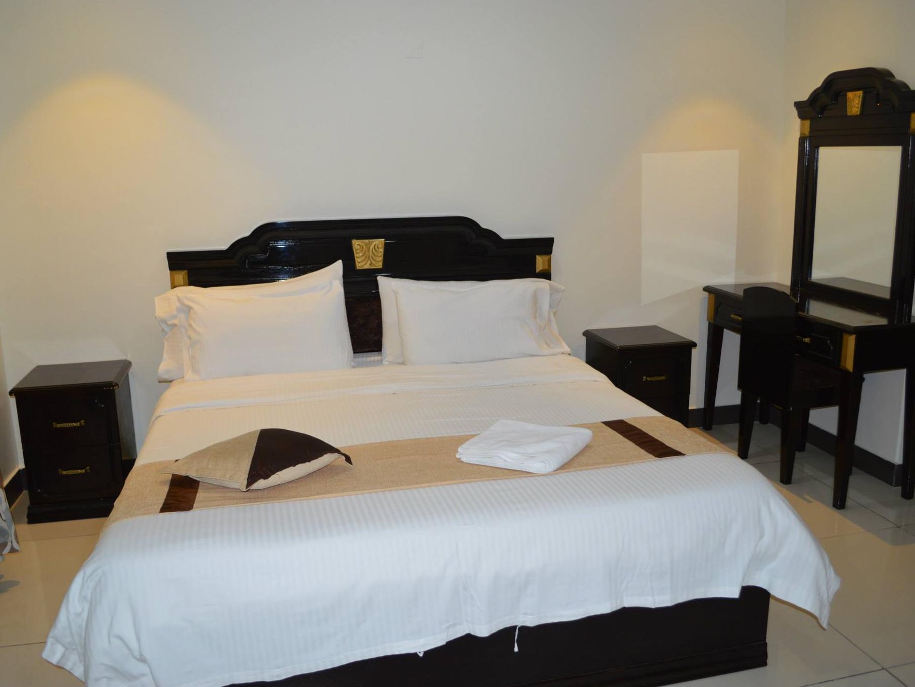 Bazil Hotel Suites photo 3
