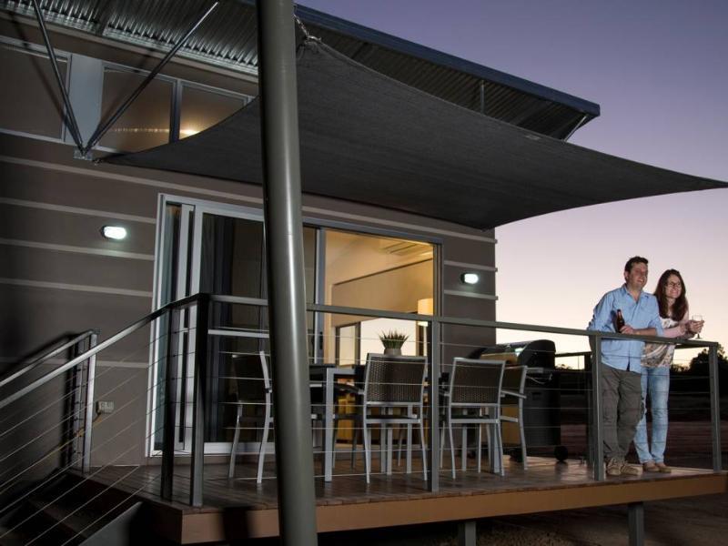 Taronga Western Plains Zoo - Savannah Cabins