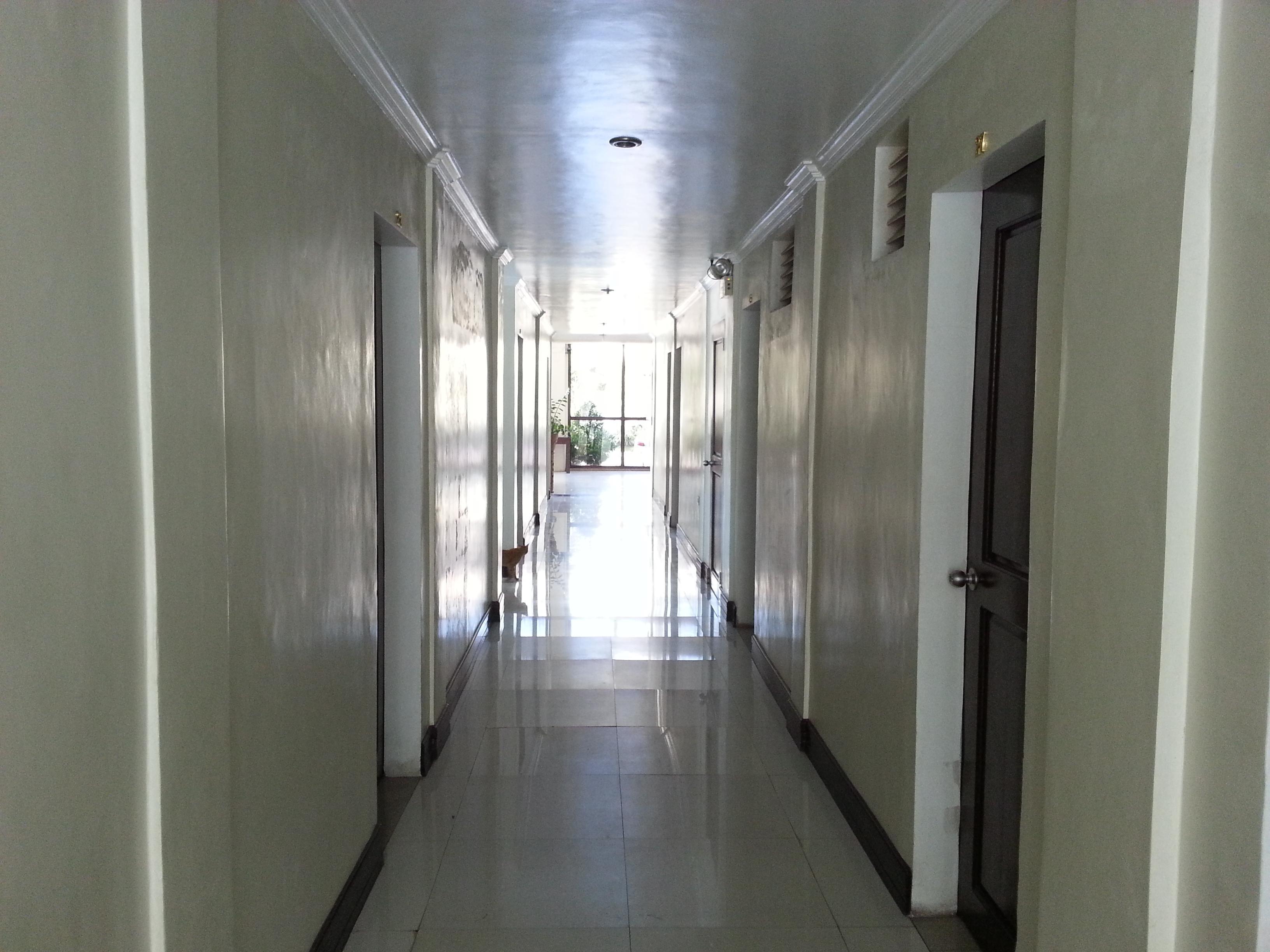 Traders Mega A Inn photo 2